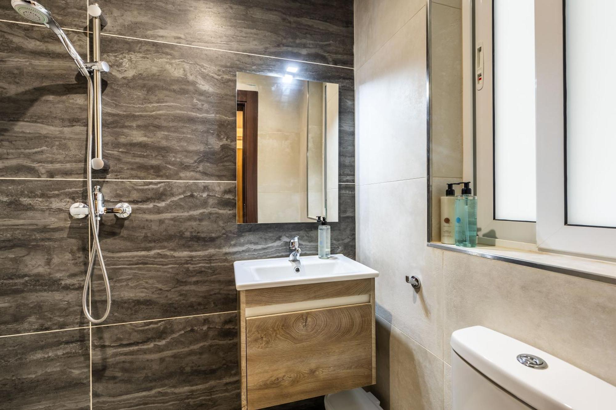 Kunsu'S Apartment 5 Min Walk From St Julians San Ġwann Екстериор снимка